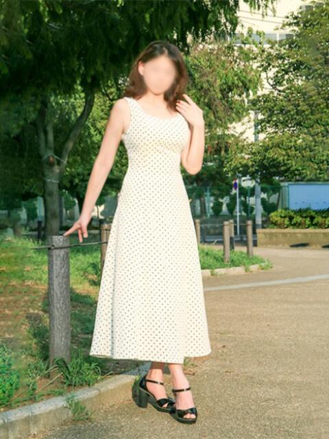 白石悠里 こあくまな熟女たち 広島店（KOAKUMAグループ）（人妻・熟女デリヘル）