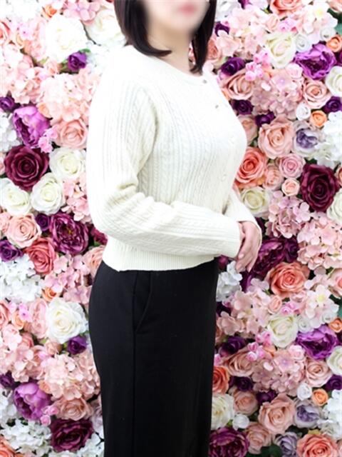 一之瀬さくや 松戸人妻花壇（人妻デリヘル）