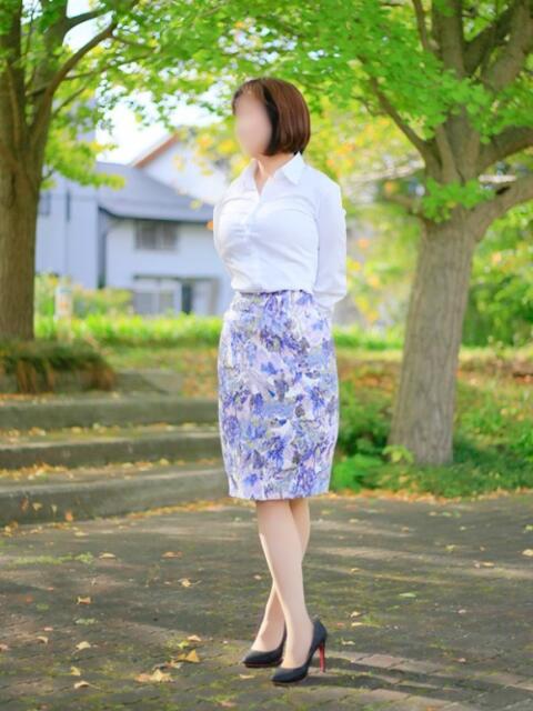 稲元静香 こあくまな熟女たち 京都店(KOAKUMAグループ)（人妻・熟女デリヘル）