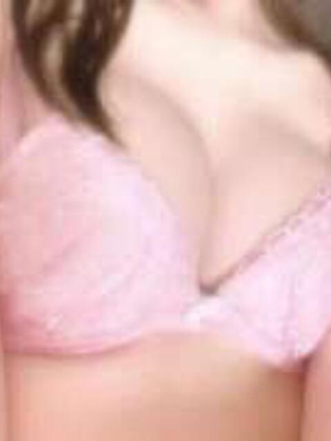 ねね 神田エマニエル（セクキャバ）