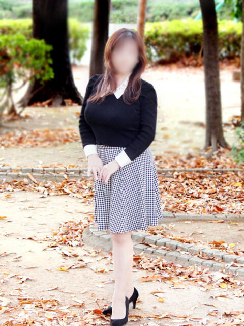 あきな 完熟ばなな西川口（熟女専門デリヘル）