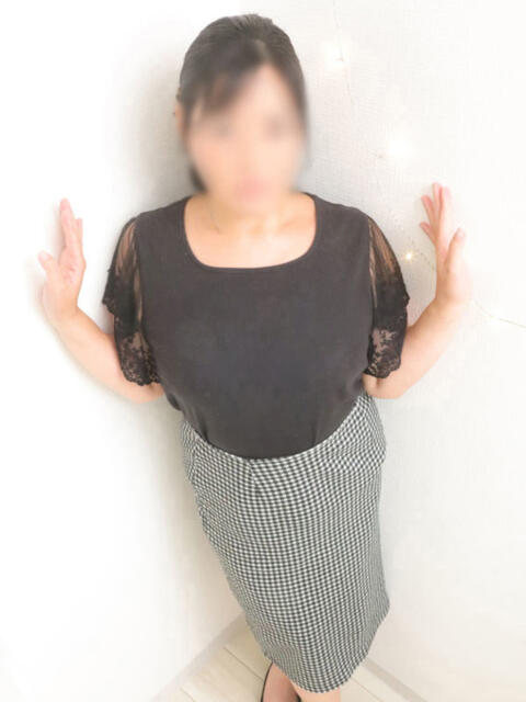 ちかこ 完熟ばなな西川口（熟女専門デリヘル）