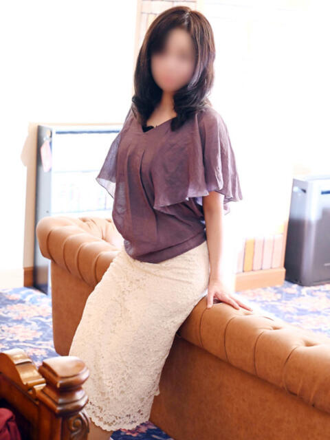 しほ 完熟ばなな西川口（熟女専門デリヘル）