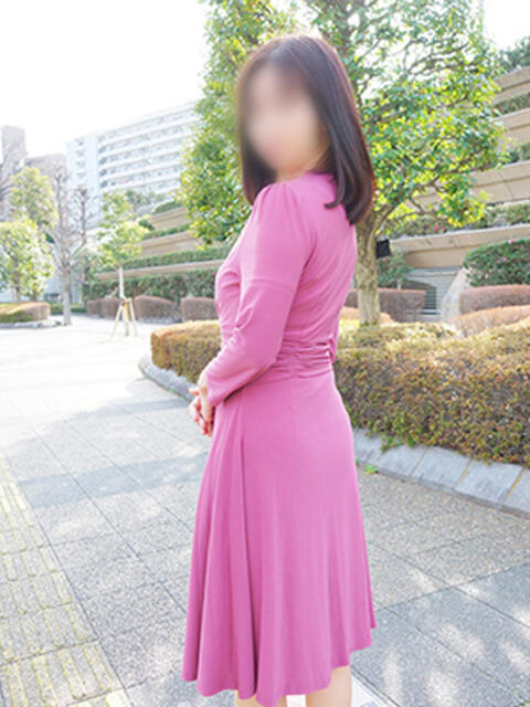 ゆりこ 完熟ばなな西川口（熟女専門デリヘル）