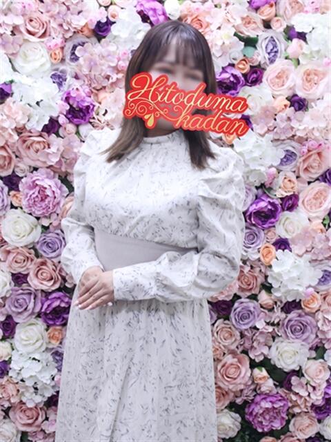 辻ちほ 松戸人妻花壇（人妻デリヘル）