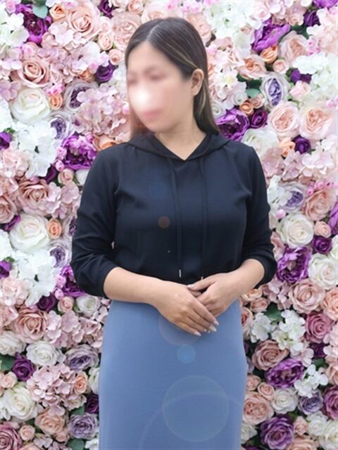 上条まい 松戸人妻花壇（人妻デリヘル）