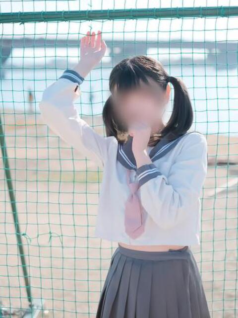 夢乃れむ【業界未経験】 素人専門キラキラ学園（学園系デリヘル）