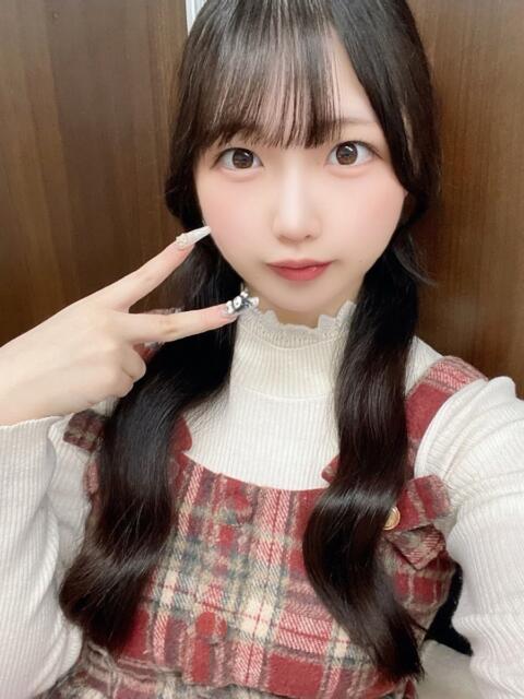 あいみ 舐めたくてグループ～君とサプライズ学園～越谷校（デリヘル）