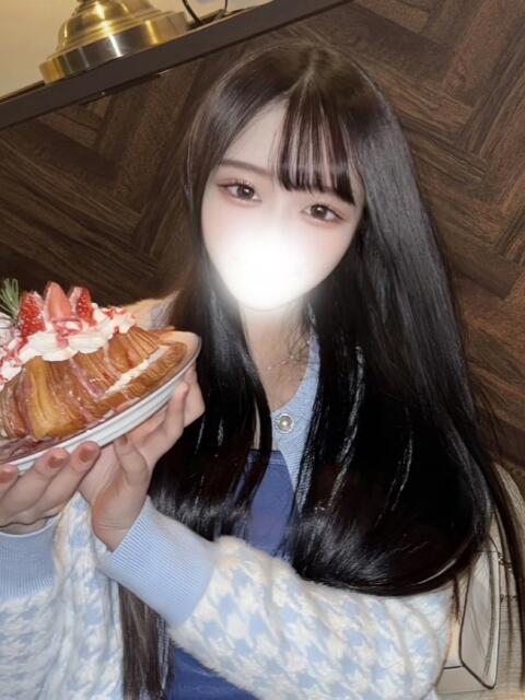 うい 舐めたくてグループ～君とサプライズ学園～越谷校（デリヘル）