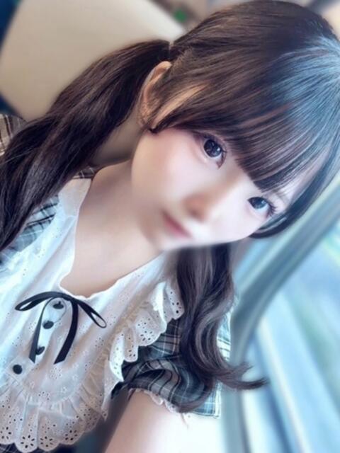ふゆり E+アイドルスクール船橋店（デリヘル）