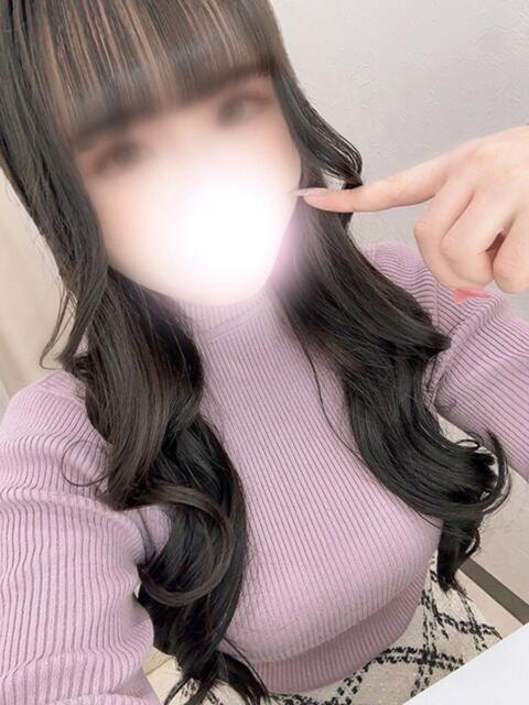 りりか 白い巨乳（ホテヘル）