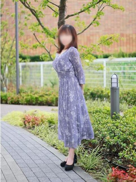 石塚 りこ こあくまな熟女たち 西川口店(KOAKUMAグループ)(人妻・熟女デリヘル)