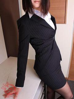 カナエ びしょぬれ潮吹秘書（立川/デリヘル）