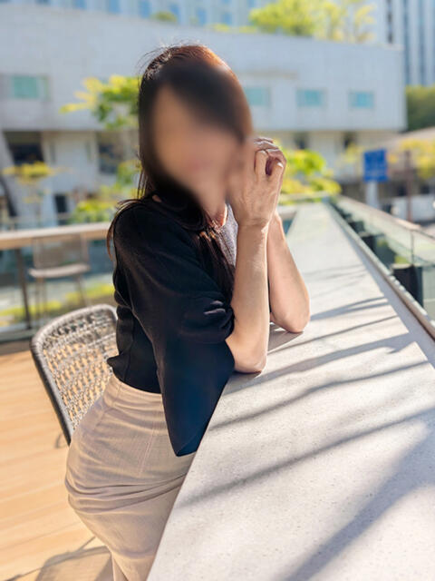 つぐみ 完熟ばなな 谷九店（熟女待ち合わせ型デリヘル）