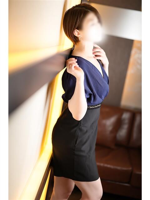 りあ 池袋人妻城（人妻路上待ち合わせデリヘル）