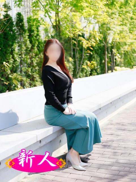 飯岡 三津子 こあくまな熟女たち 本厚木店(KOAKUMAグループ)（人妻・熟女デリヘル）