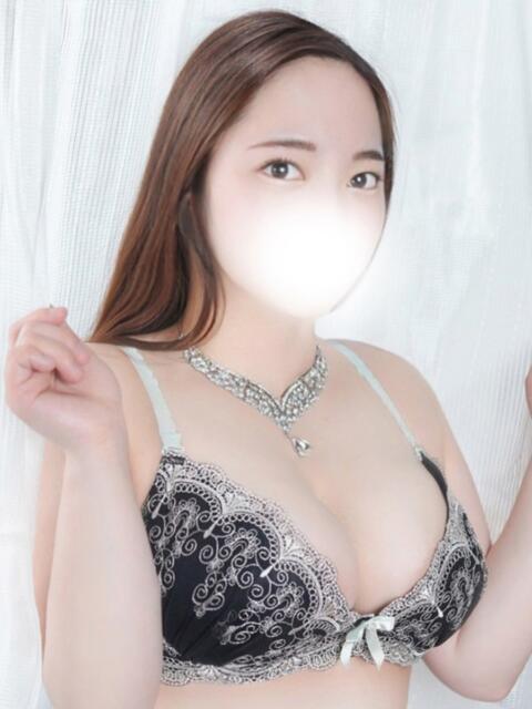 なぎさ 若妻淫乱倶楽部　越谷店（デリヘル）