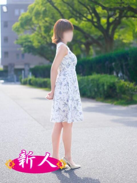 綾瀬 ユリカ こあくまな熟女たち 神戸西・明石店(KOAKUMAグループ)(人妻・熟女デリヘル)