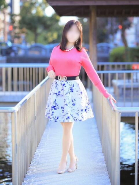 友崎亜希 こあくまな熟女たち 高松店（KOAKUMAグループ）（人妻・熟女デリヘル）