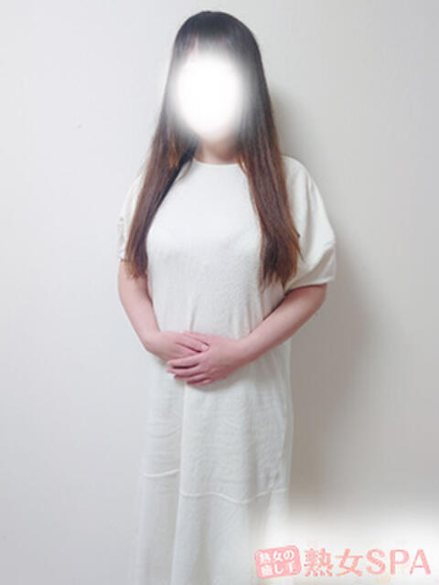 りりな 熟女SPA（熟女回春性感マッサージ）