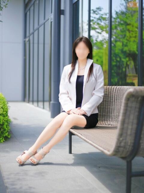 春名あみ こあくまな熟女たち 神戸西・明石店（KOAKUMAグループ）（人妻・熟女デリヘル）