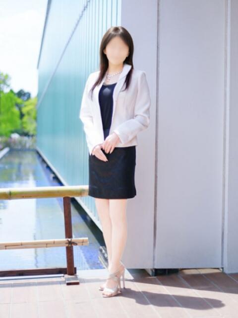 春名あみ こあくまな熟女たち 加古川店 (KOAKUMAグループ)（人妻・熟女デリヘル）