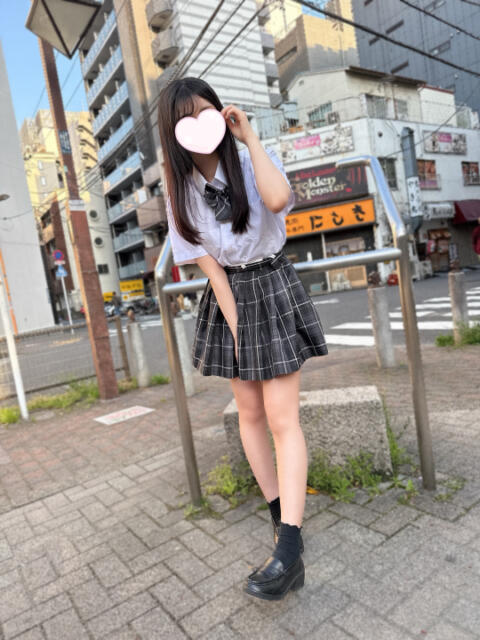 ひかり『超ピュア！清楚で真面目で可愛いのにピュア。ガチハマり間違いなしな美少女』 錦糸町派遣型JKリフレガチあい（派遣リフレ）
