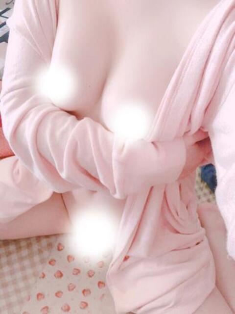 ひな すぐ舐めたくて学園立川校〜舐めたくてグループ〜（デリヘル）