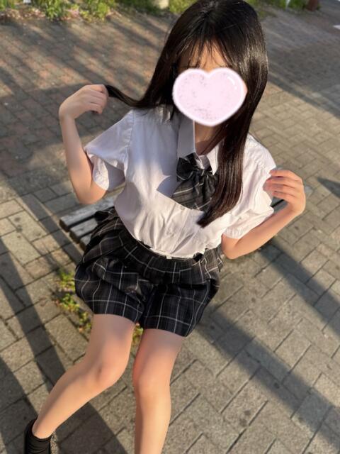 ひかり『超ピュア！清楚で真面目で可愛いのにピュア。ガチハマり間違いなしな美少女』 錦糸町派遣型JKリフレガチあい（派遣リフレ）