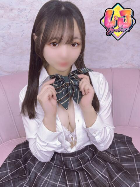 しおり 超絶可愛い子と夢の3P L＆Jブラザーズ（デリヘル）