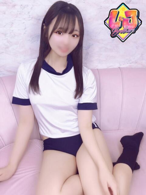 しおり 超絶可愛い子と夢の3P L＆Jブラザーズ（デリヘル）