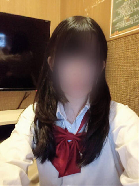 ふゆ 西川口ビデオdeはんど（店舗型ビデオBOX風手コキ店）