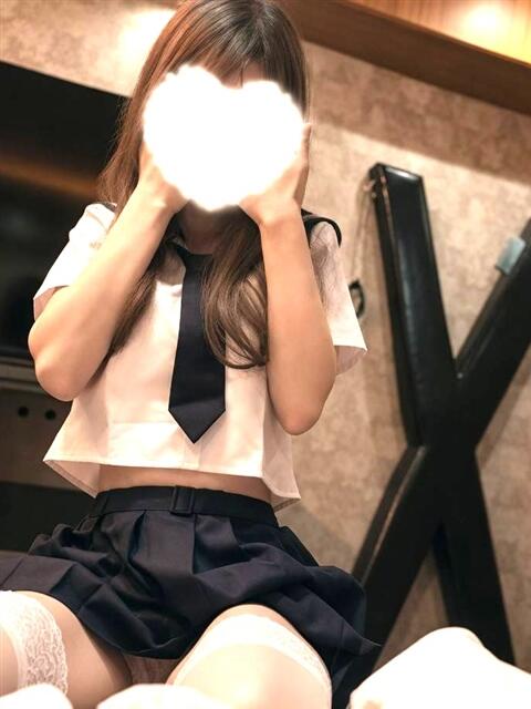 みなみ 人妻アクメ 60分11000円~(デリヘル)