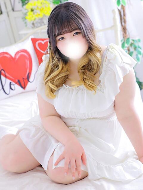 せりな 白いぽっちゃりさん（ぽっちゃり専門ホテヘル）