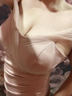 うづき VIVIDCREW 梅田堂山店（梅田/おっパブ・セクキャバ）