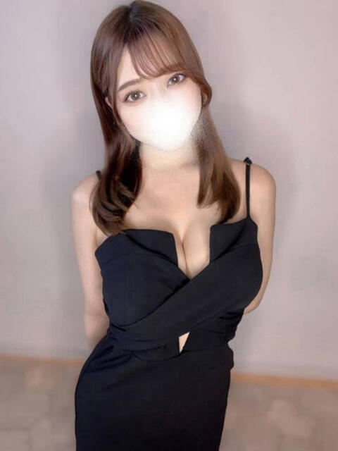 鶴嶋せい ELTERAS TOKYO - エルテラス -（【非風俗】メンズエステ）