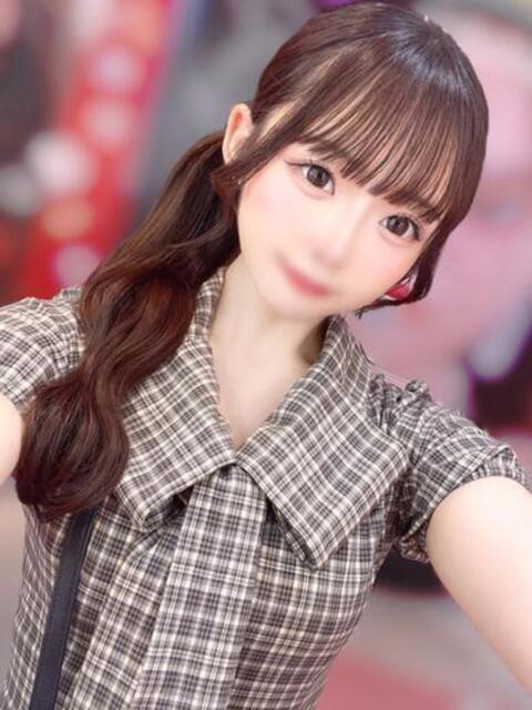 ゆり E+アイドルスクール（デリヘル）