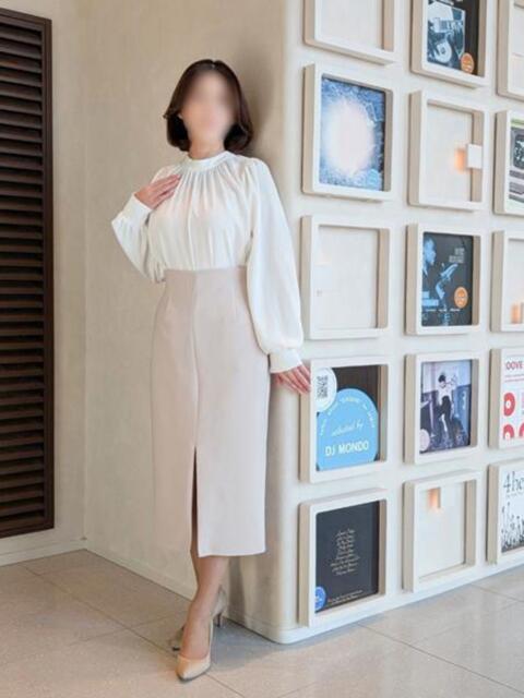 なつな 新宿・新大久保おかあさん（熟女デリヘル）