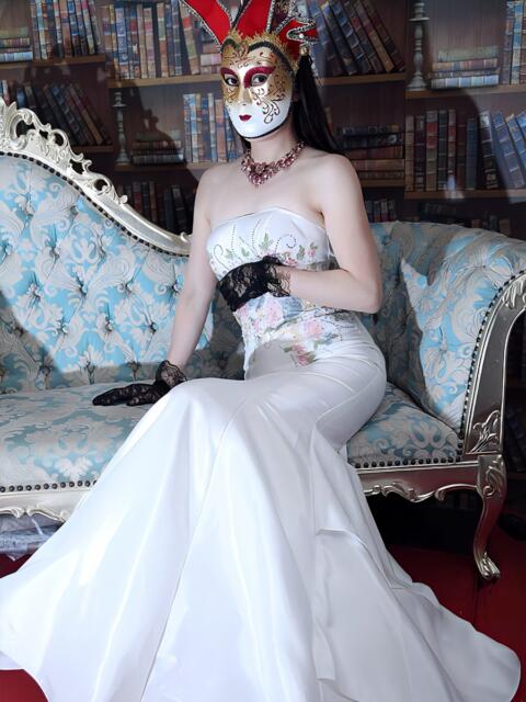 黒川 ゆな 倶楽部月兎【貴婦人】名古屋店（高級人妻デリヘル）