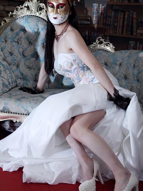 黒川 ゆな 倶楽部月兎【貴婦人】名古屋店（高級人妻デリヘル）