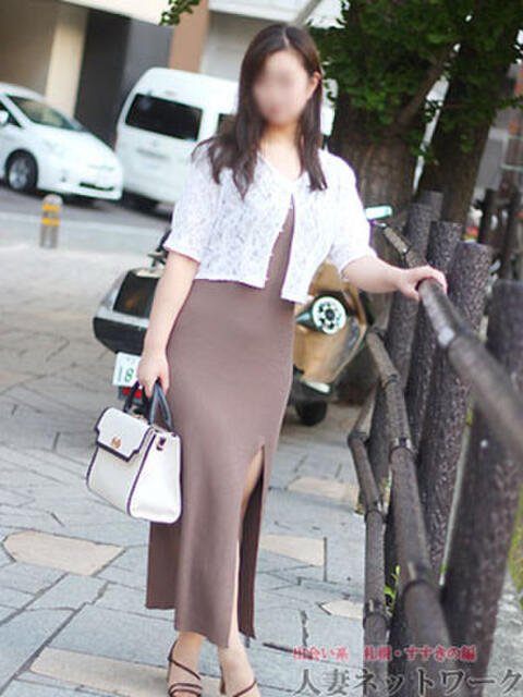 香織 出会い系人妻ネットワーク札幌駅～大通り・すすきの編（人妻デリヘル）