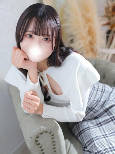はな★キスで激濡れ超敏感JD★ Chloe錦糸町店 S級素人清楚系デリヘル（デリヘル）
