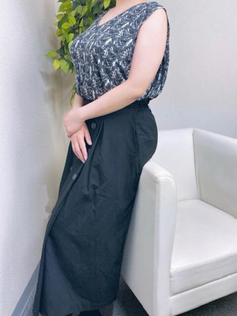 愛真/えま 五反田アネージュ（ユメオト）（人妻系ホテヘル＆デリヘル）