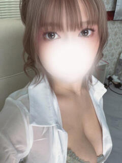 濱中あやか 全裸革命orおもいっきり痴漢電車（新大久保/ホテヘル）