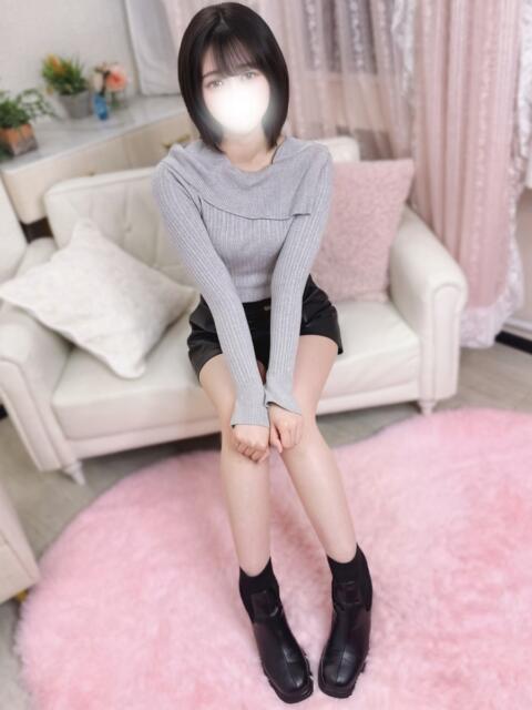 さゆり 高級オナクラ　ひよこクラブ（オナクラ・手コキ）