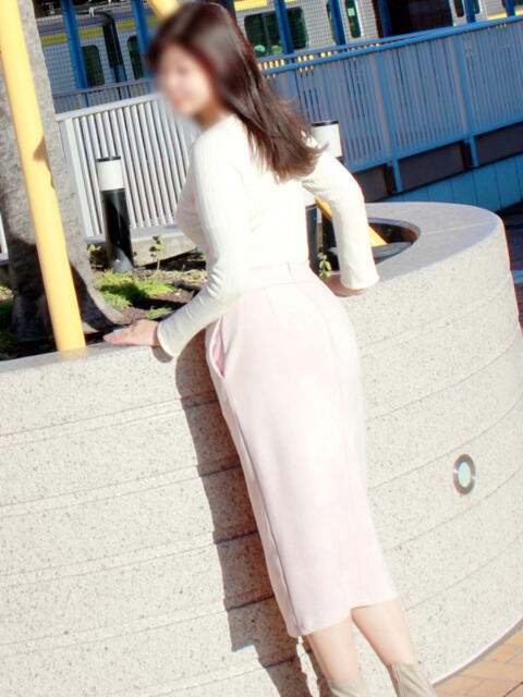 あみ 完熟ばなな千葉店（人妻・熟女デリヘル）