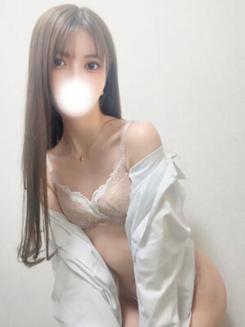 水野ゆみな 全裸の極みorドッキング痴漢電車（ホテヘル）