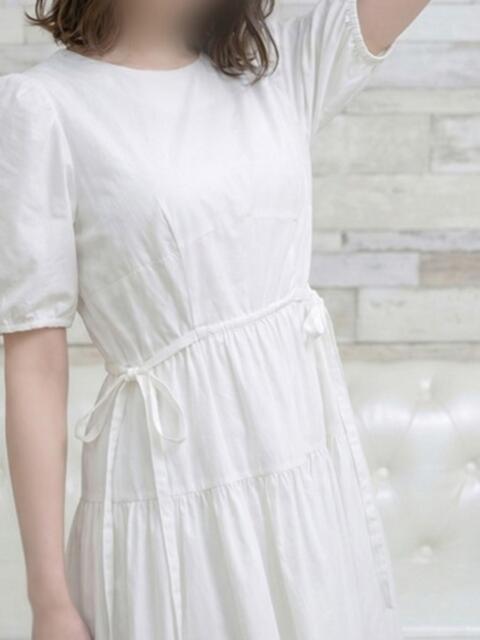 まりこ 清楚系美女専門店PLATINUMプラチナム四日市店（デリヘル）