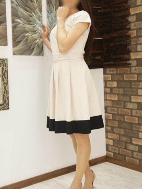 さつき 奥様電車（駅待ち合わせ型デリヘル）