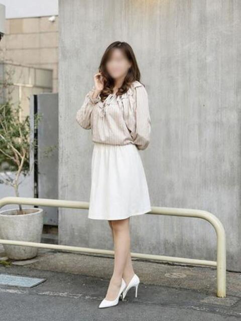 長谷川 莉乃 こあくまな熟女たち 大塚店(KOAKUMAグループ)（人妻・熟女デリヘル）